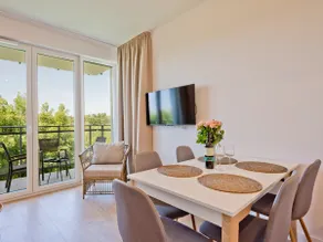 BlueApartPL Spacious premises by the cliff - Image 5
