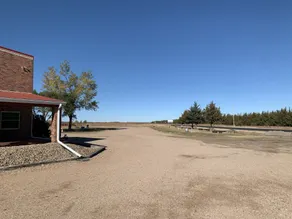 Creekside Calamus West Cabin - Image 3