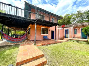 Colonial House 10 min from Villeta - Volleyball Pool - Image 2