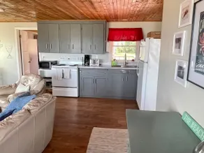 Cozy Beach Front Cabin w/ Views - Image 3