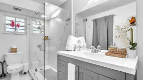 Chic 1BR Condo | Walk to Shops & Dining • Parking - Image 3
