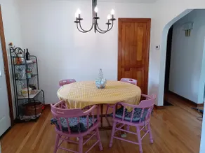 Cardinal Cottage - Image 2