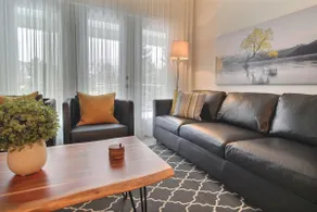 Le 204 Champlain Bromont - Image 2