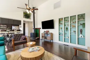 Mountain Retreat & Spa, 10 Acres - Image 4