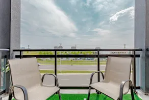 Condo in Oakville - Image 5