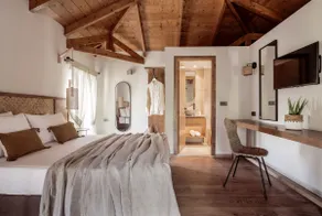 Villa Frontale - Restored Villa with Pool Perfect for 6 Nestled Next to a Traditional Olive Mill and Local Farms Offering Authentic Hospitality and Organic Delights By Villa Mana Gers - Image 3