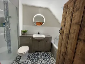 The Coach House - Image 4