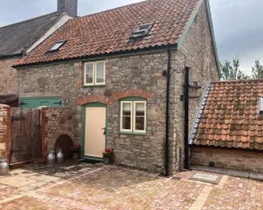 The Coach House - Image 5
