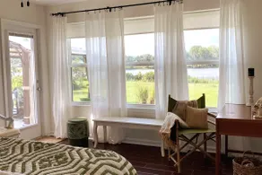 The lake house - Image 3