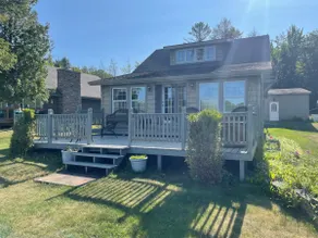 Family Friendly Lake House (Year Round) - Image 4