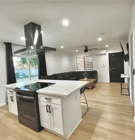 Affordable Stay—2-bedrooms/King Beds/washer/dryer - Image 2