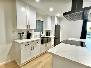 Affordable Stay—2-bedrooms/King Beds/washer/dryer - Image 4