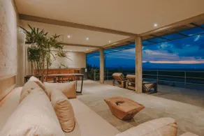 Sumberkima Hill Comfortable Villa - Image 2