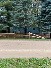 Year round cozy cabin on Trout haven Pond, close to trails & Lake St. Helen - Image 3
