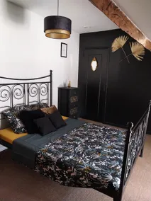 3 bedroom apartment, with all amenities. - Image 4