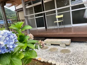 10-minute walk to the beautiful, clear Ohama Beach. A retro house built along the river - Image 3