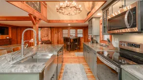Pvt. Cabin 30Ac. Horses, Pool, River & Trails - Image 3