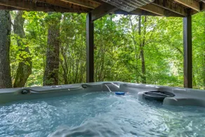 2 mins to Ski! Hot Tub+Fire Pit, Fireplace, Grill! - Image 5