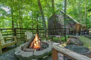 2 mins to Ski! Hot Tub+Fire Pit, Fireplace, Grill! - Image 3