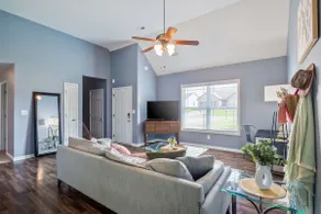 Cameo Home Near Ft. Campbell! Kids Playroom! - Image 2