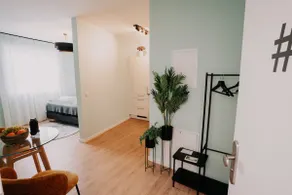 Downtown studio with king size bed - Image 2
