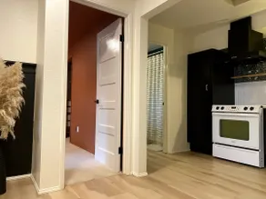 Lord Hill Suite - Image 3