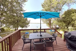 Modern, Sunset Waterfront Cottage with EV Charger - Image 5