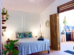 Escape to Eden - Near Beach with Private Jacuzzi - Image 4