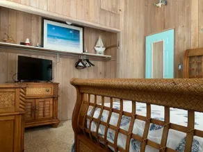 Keys Getaway- 2 bedrooms w/Boat Dock, Pet Friendly - Image 5