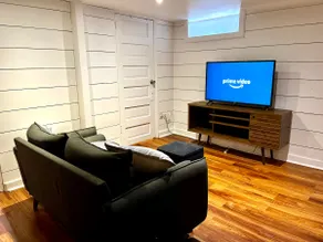 Private apartment in Grant Park - Image 2