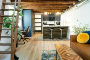 Walk to Cafes, Rustic/Charming TreeHouse! Denver - Image 5