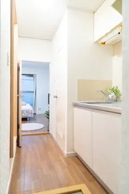[Full renovation] 5 minutes from the station | Clean and comfortable hotel | Convenient with many shops | WiFi | Free parking | Long-term discount 30% - Image 4