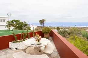 Live La Punta del Hidalgo Center - Image 4