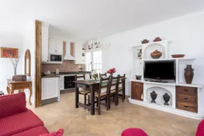 Live La Punta del Hidalgo Center - Image 3