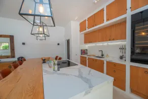 Chic Ibiza Villa nearby Olivera beach - Image 4