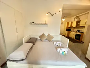 [Near Airport] LOFT University 4 beds - Image 5