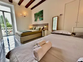 [Near Airport] LOFT University 4 beds - Image 2