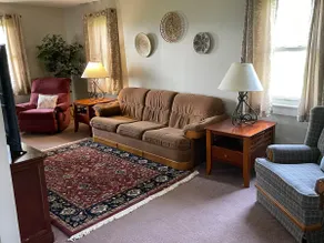 Green Pastures Farmhouse - Image 3