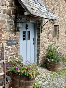 Idyllic Stone Cottage in North Devon - Image 3