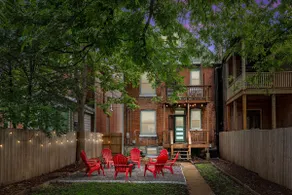 Entire Home near TG Park, Sleeps 8 w/ Garage - Image 4