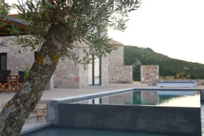 Aroa - Two Bedroom house - Image 3
