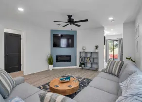 Stylish Coastal Home | 10min from Pensacola Beach! - Image 2