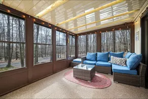 Hot Tub, Lake, Beach and Hiking! - Image 2