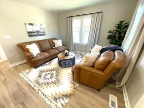 Our Cozy Farm House - Image 4