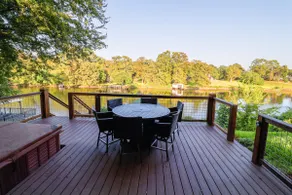 The Mayfield House | Downtown Riverfront + Hot Tub - Image 2