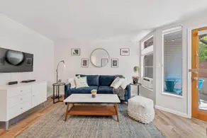 Cozy Condo - Walk to Pearl/Hikes - Image 5