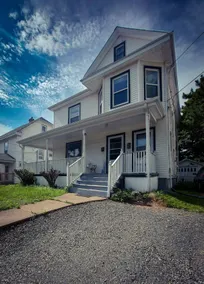 Comfy home in Truro downtown - Image 2