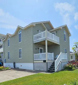 Private Beach Block Condo - Image 2