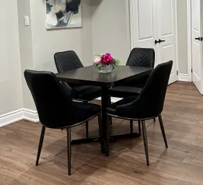 Luxury two-bedrooms guest Apartment + Free Parking - Image 4