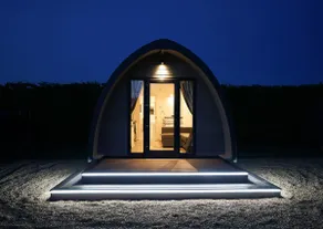 Elite Pod 4 (no pets allowed) - Image 4